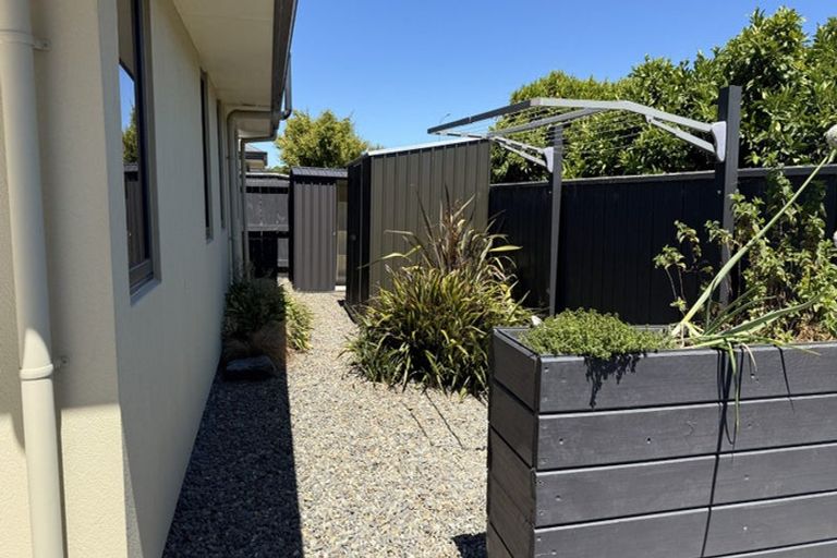 Photo of property in 4 Carmello Grove, Richmond, 7020