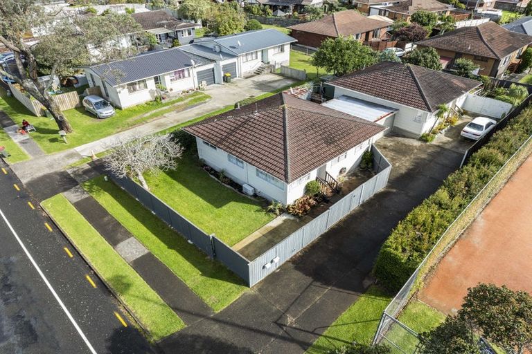 Photo of property in 1/103 Pigeon Mountain Road, Half Moon Bay, Auckland, 2012