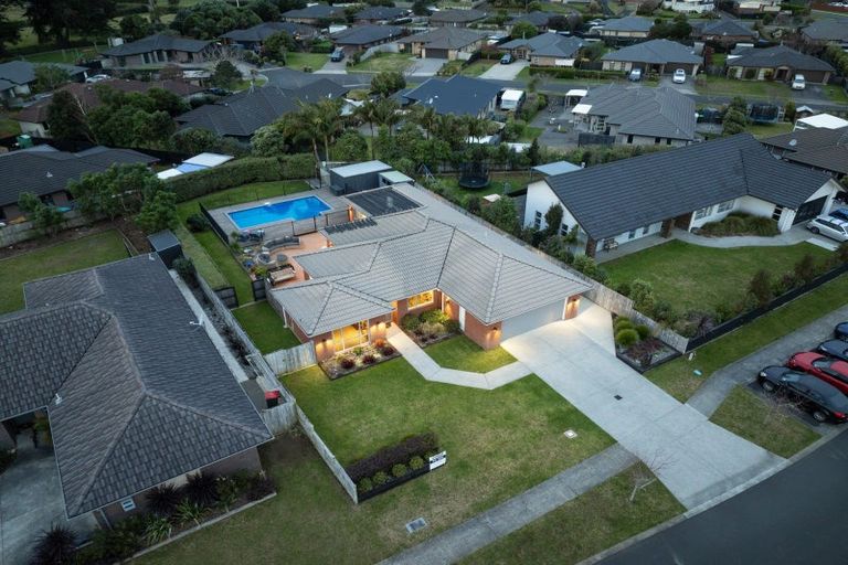 Photo of property in 10 Searle Drive, Patumahoe, Pukekohe, 2679