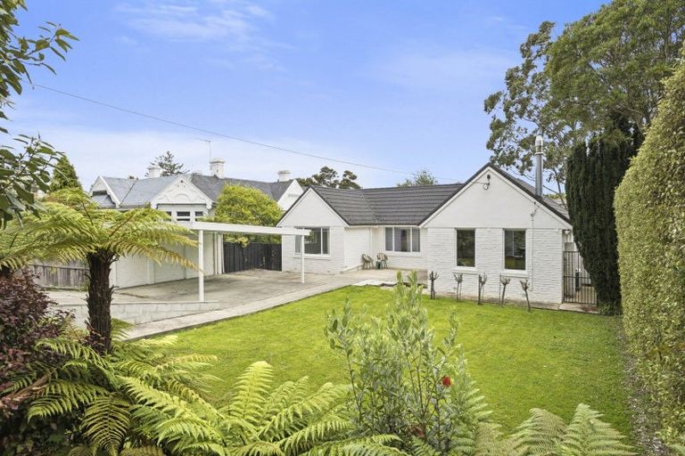 Photo of property in 16 Grendon Street, Maori Hill, Dunedin, 9010