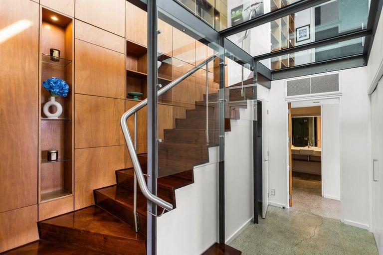 Photo of property in 5/26 Otakau Road, Milford, Auckland, 0620