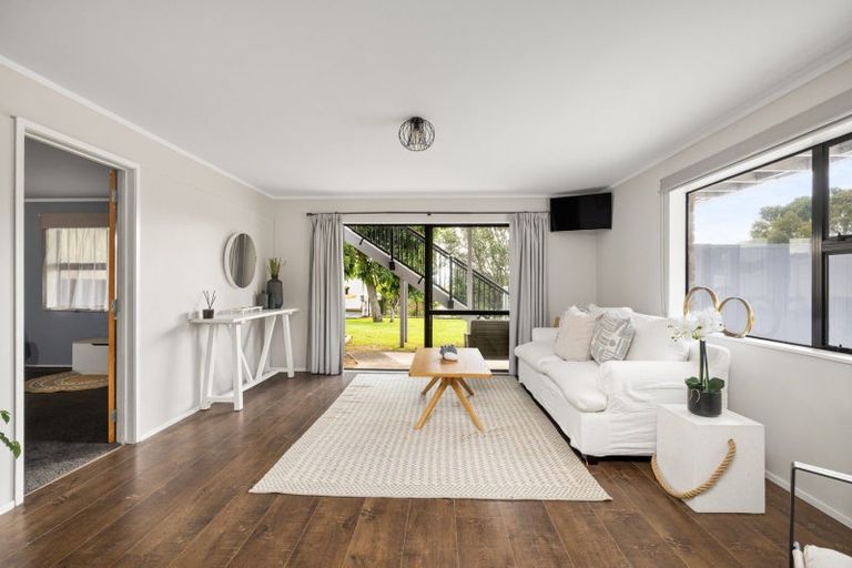 Photo of property in 14 Meander Drive, Welcome Bay, Tauranga, 3112