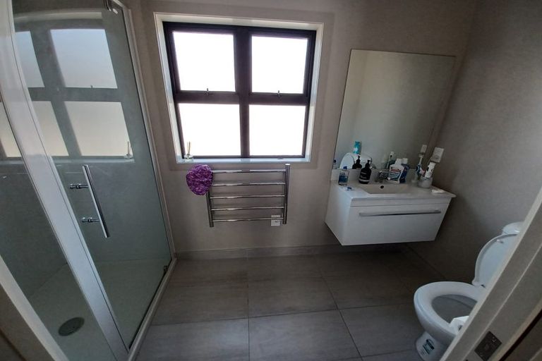 Photo of property in 23 Brindle Way, Newlands, Wellington, 6037