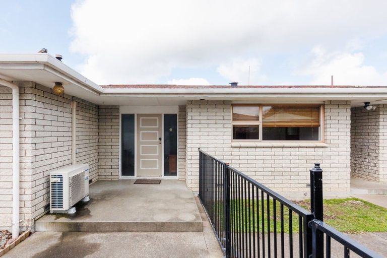 Photo of property in 18 Frimley Street, Awapuni, Palmerston North, 4412