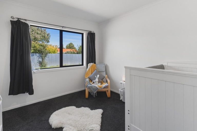 Photo of property in High Street South, Carterton, 5713