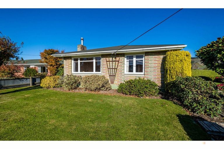 Photo of property in 7 Betten Street, Waimate, 7924