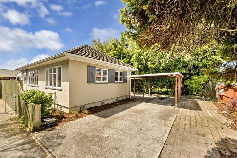 Photo of property in 8 Puna Street, Riccarton, Christchurch, 8041