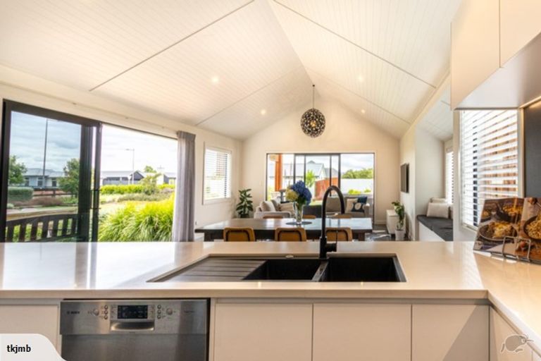 Photo of property in 7 Harmony Way, Cambridge, 3434