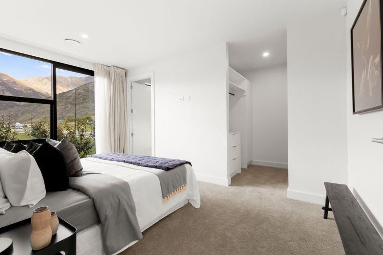 Photo of property in Kawarau Heights, 29 Kawarau Heights Boulevard, Lake Hayes, Queenstown, 9304