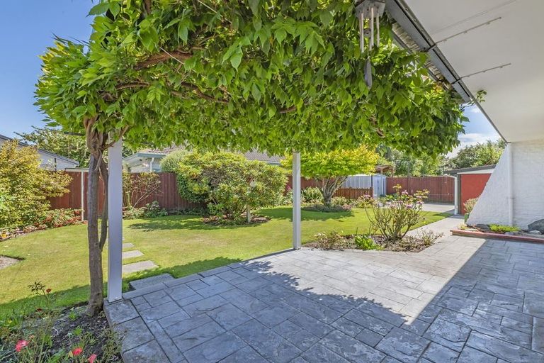 Photo of property in 74 Sabys Road, Halswell, Christchurch, 8025