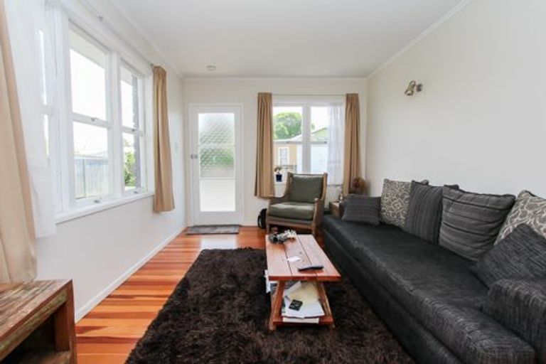 Photo of property in 13a Patricia Avenue, Hamilton East, Hamilton, 3216