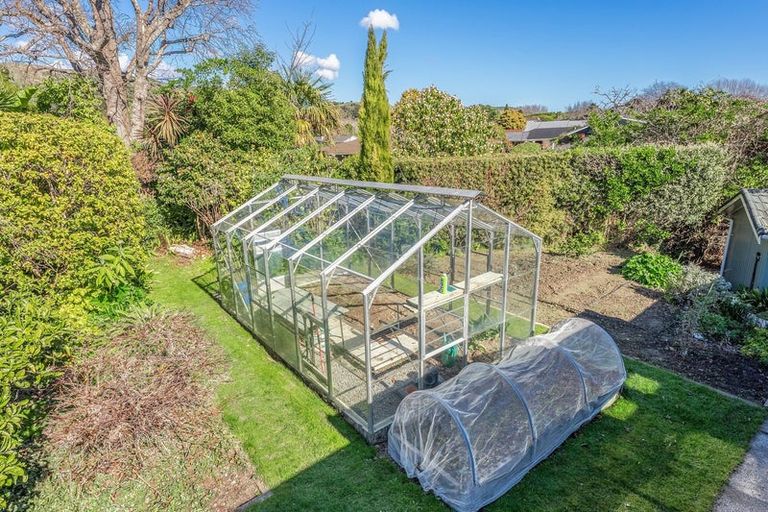 Photo of property in 428 Te Moana Road, Waikanae, 5036