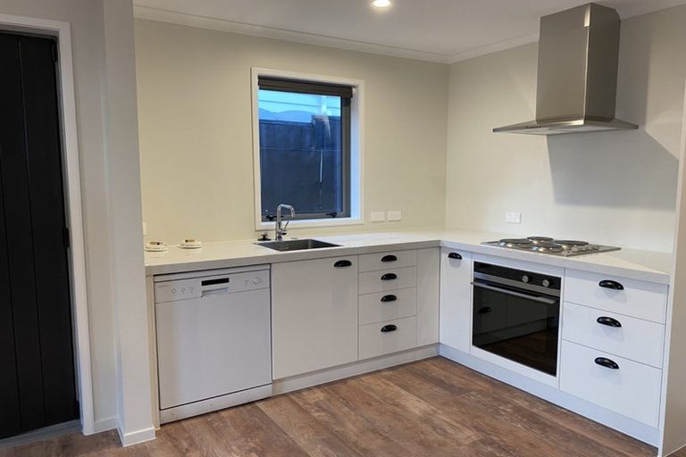 Photo of property in 6a Forlong Rise, Helensville, 0800