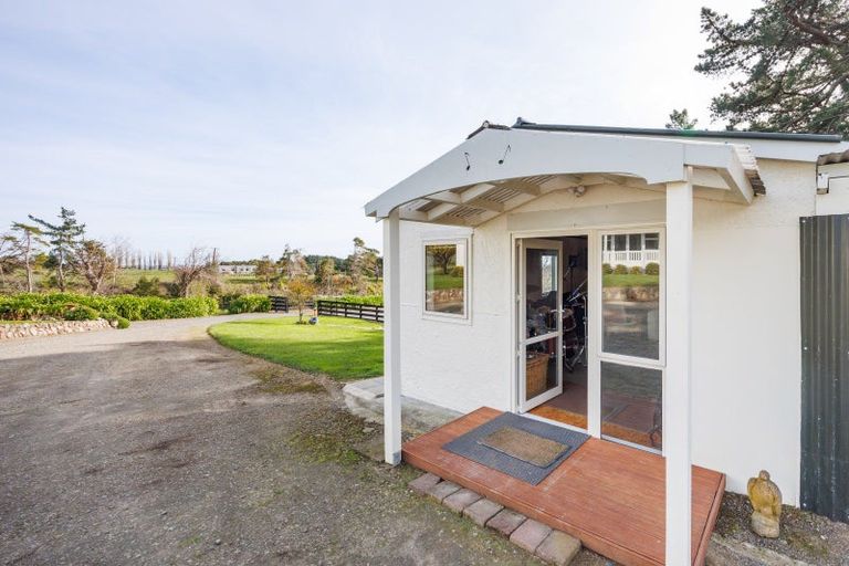 Photo of property in 185 Albert Road, Tokomaru, Palmerston North, 4474