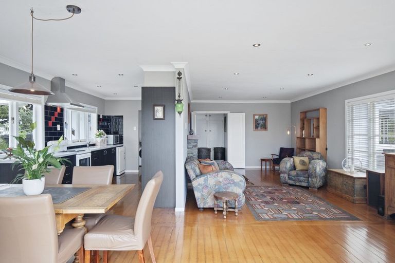 Photo of property in 72 Glenbrook Waiuku Road, Waiuku, 2681