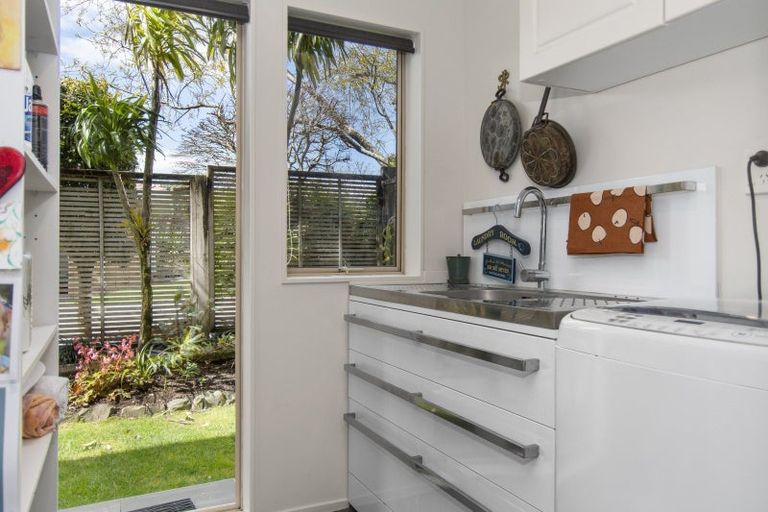 Photo of property in 3 Myrtle Drive, Omokoroa, 3114