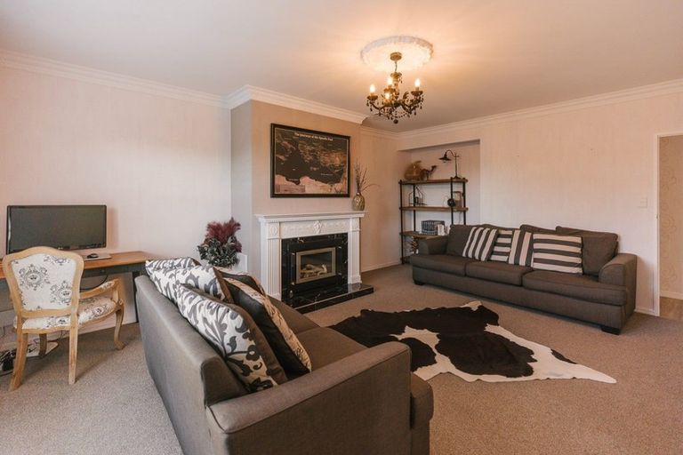 Photo of property in 16 Byrd Street, Levin, 5510