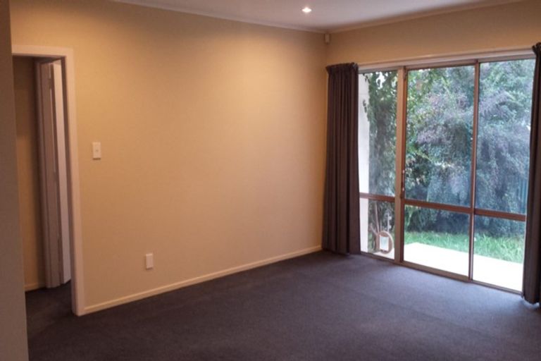 Photo of property in 4/10 James Foley Avenue, Pirimai, Napier, 4112