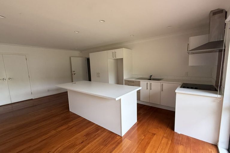 Photo of property in 156 Polo Prince Drive, Alfriston, Auckland, 2105