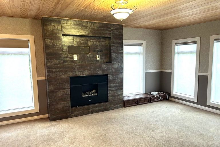 Photo of property in 107 Fitzherbert Street, Featherston, 5710