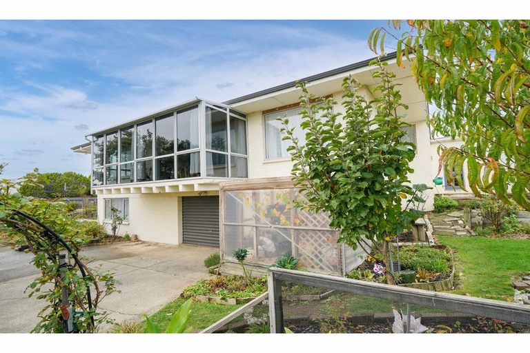 Photo of property in 49 Orwell Crescent, Newfield, Invercargill, 9812