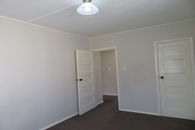 Photo of property in 3-5 Toomath Street, Naenae, Lower Hutt, 5011
