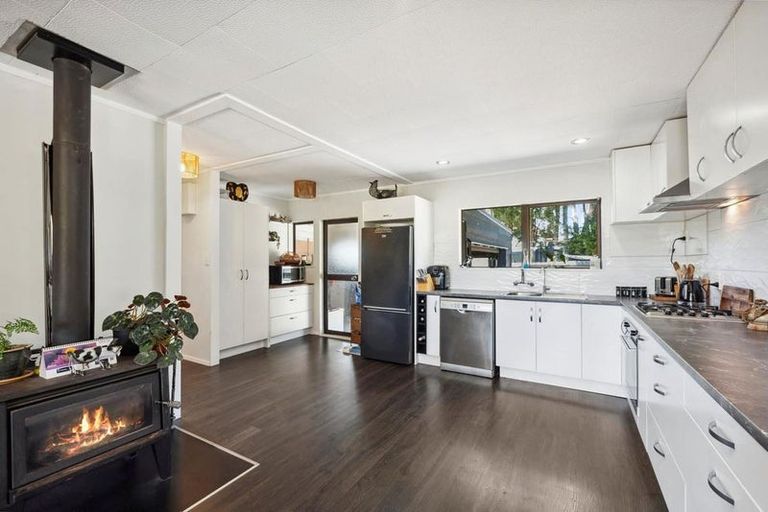 Photo of property in 402 Apirana Road, Horohoro, Rotorua, 3077