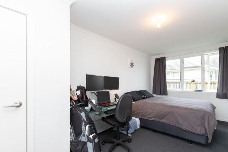 Photo of property in 83 Heath Street, St Andrews, Hamilton, 3200