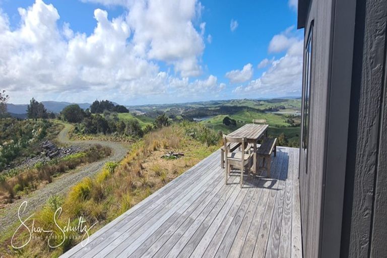 Photo of property in 872 Bickerstaffe Road, Maungaturoto, 0587