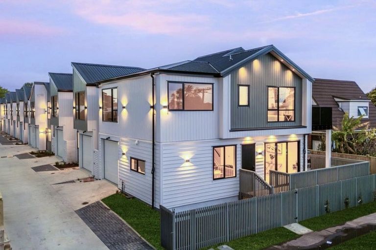 Photo of property in 71 Wintere Road, Papatoetoe, Auckland, 2025
