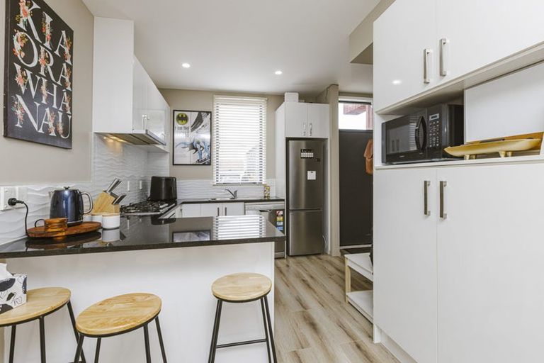 Photo of property in 12 Dignity Street, Papakura, 2110