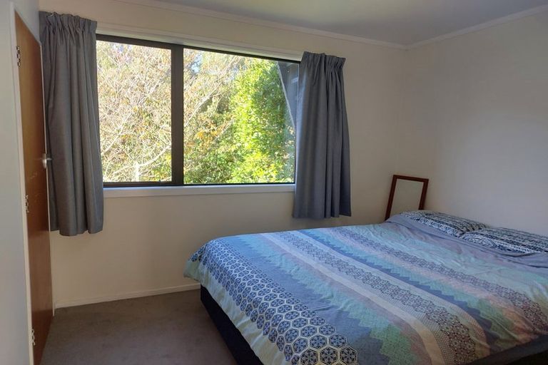 Photo of property in 24 Silverstream Road, Crofton Downs, Wellington, 6035