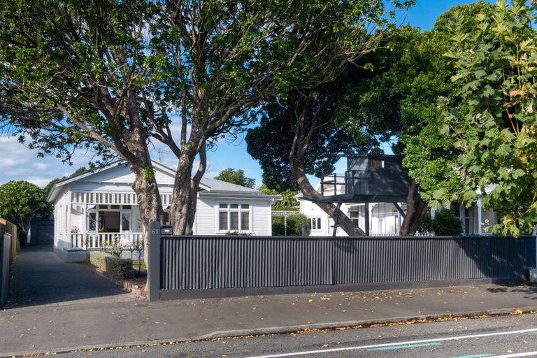 Photo of property in 69 Nelson Crescent, Napier South, Napier, 4110