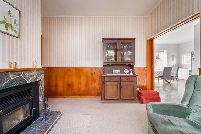 Photo of property in 65 Martin Avenue, Beckenham, Christchurch, 8023