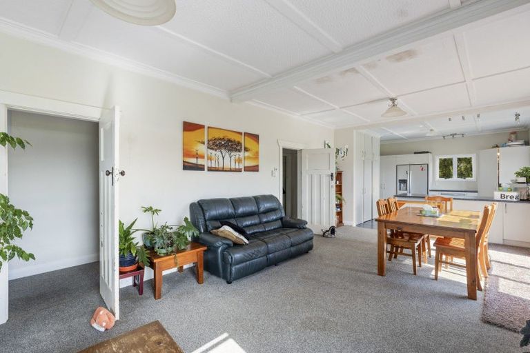 Photo of property in 77 Matarikoriko Road, Brixton, Waitara, 4382
