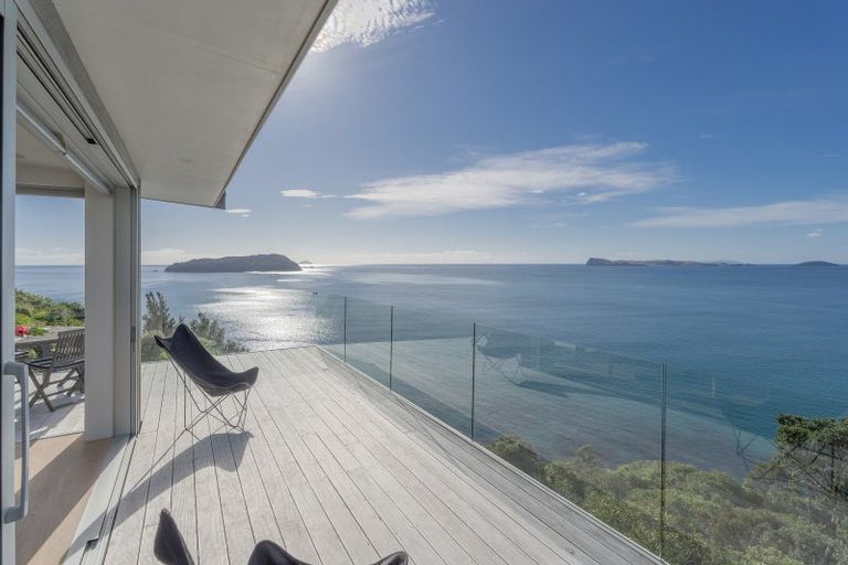 Photo of property in 217 Paku Drive, Tairua, 3508