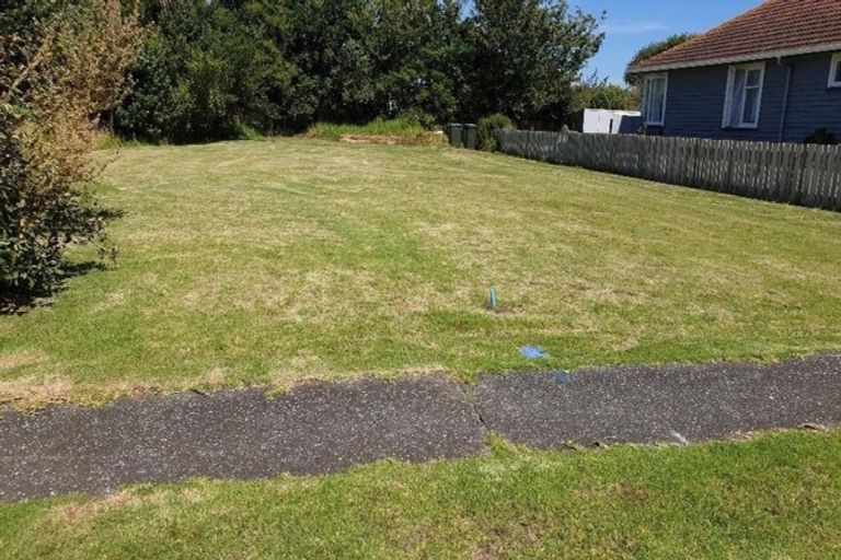 Photo of property in 11 Manchester Street, Patea, 4520