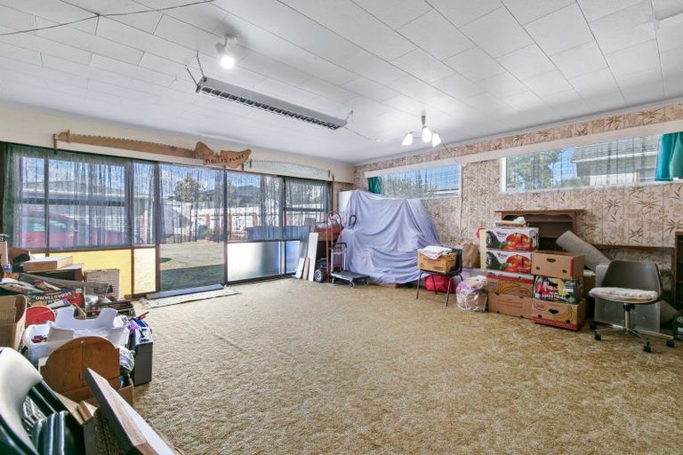 Photo of property in 164 Winchester Street, Levin, 5510