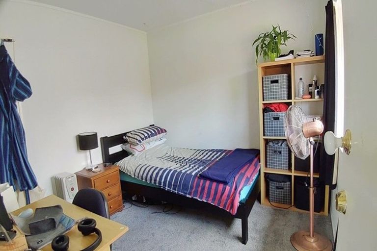 Photo of property in 1/17 Weetman Drive, Browns Bay, Auckland, 0630