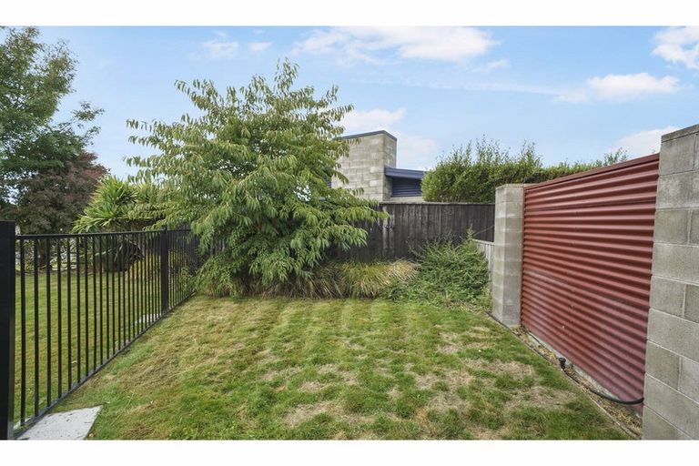 Photo of property in 16 Magnolia Boulevard, Kaiapoi, 7630