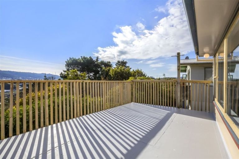 Photo of property in 40 Ernest Street, Ranui, Porirua, 5024