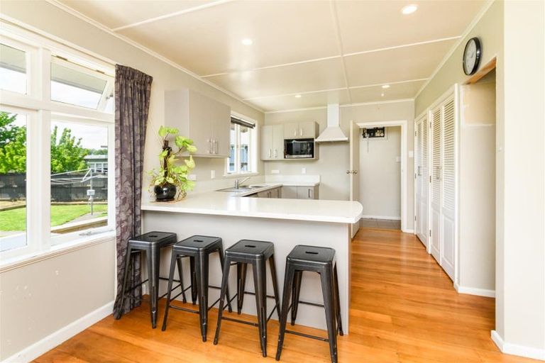 Photo of property in 21 Calico Line, Marton, 4710