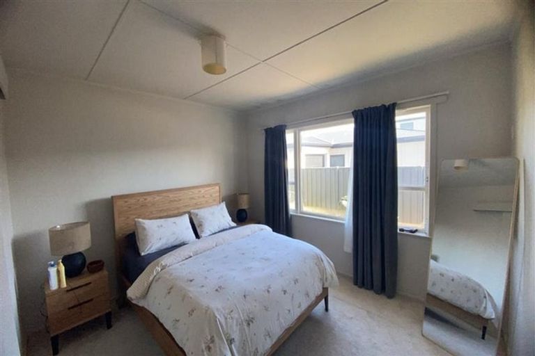 Photo of property in 2/609 Heretaunga Street East, Parkvale, Hastings, 4122