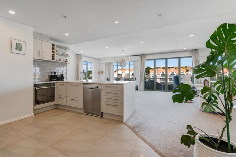 Photo of property in 15 Waterside Crescent, Gulf Harbour, Whangaparaoa, 0930