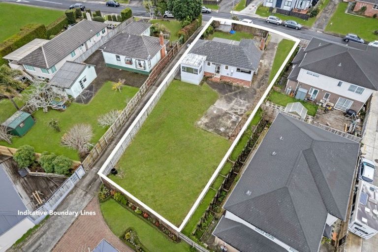 Photo of property in 9 Andrew Road, Howick, Auckland, 2010