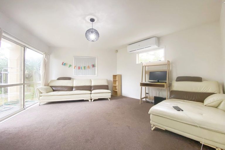 Photo of property in 131i St Georges Road, Avondale, Auckland, 0600