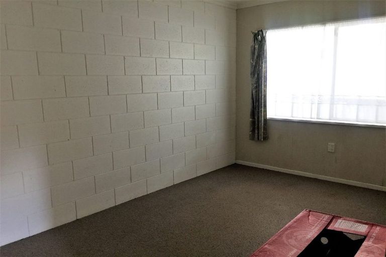 Photo of property in 5 Rolleston Street, Hokowhitu, Palmerston North, 4410