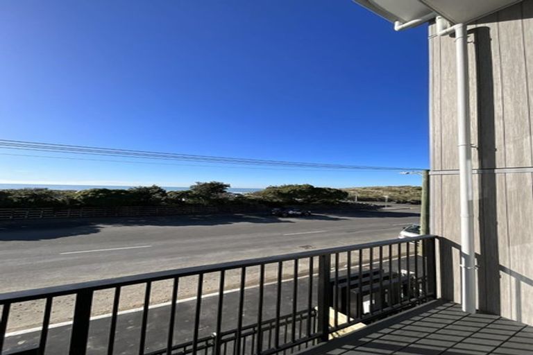 Photo of property in 3/231 Marine Parade, Seatoun, Wellington, 6022