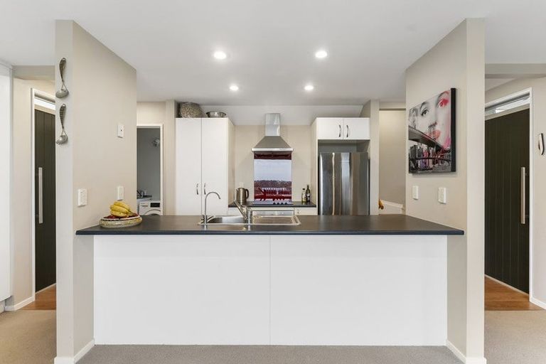 Photo of property in 4/37 Waipa Street, Birkenhead, Auckland, 0626