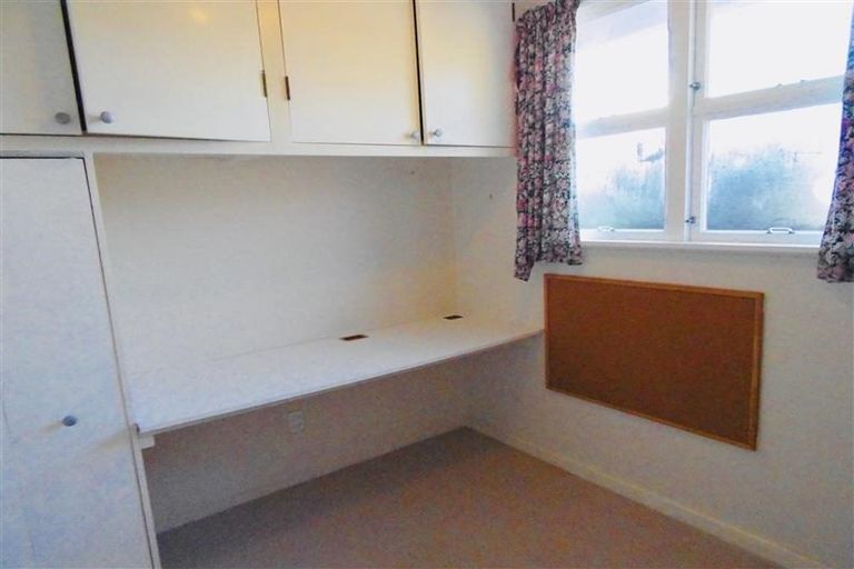 Photo of property in 91 Manu Crescent, Upper Vogeltown, New Plymouth, 4310